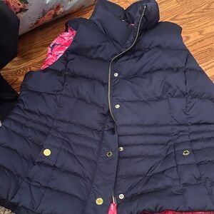 Elegant Navy Puffer Vest for Women